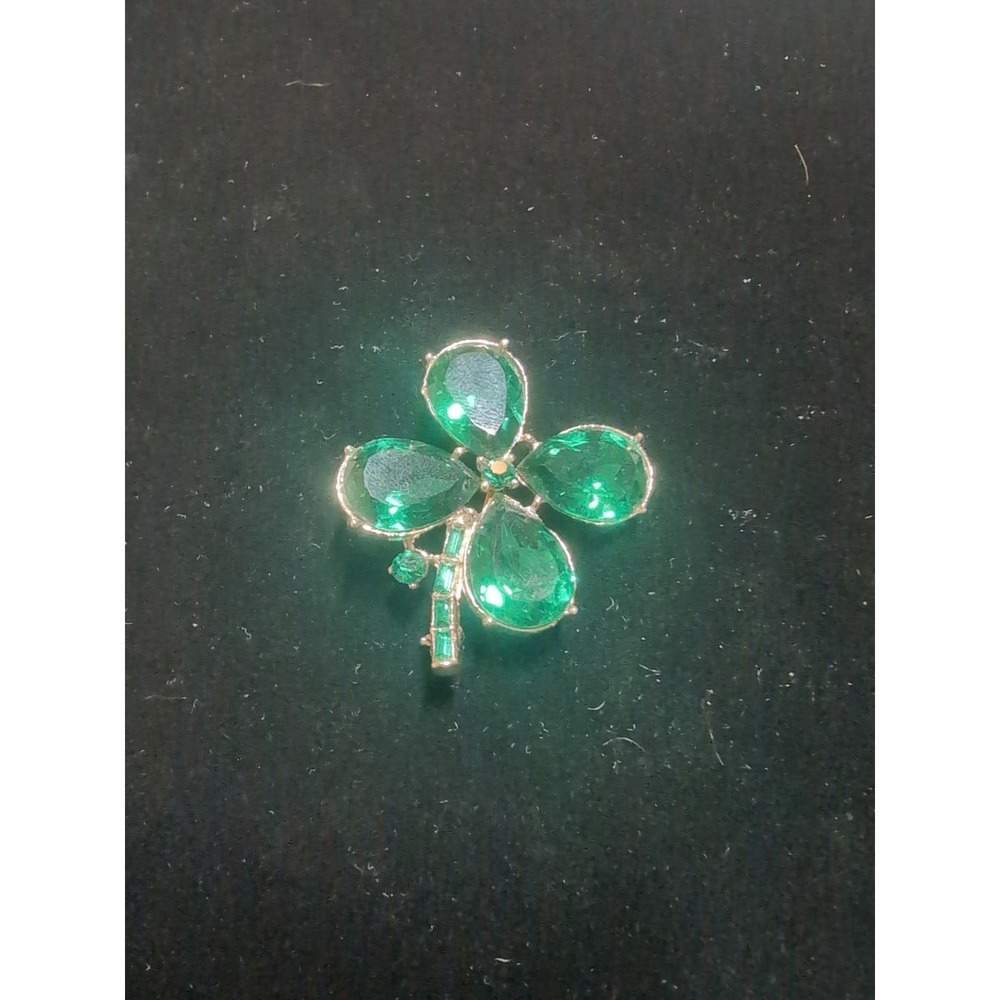 Four Leaf Clover Brooch Shamrock Green Rhinestone Closed back